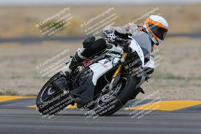 media/Jan-14-2023-SoCal Trackdays (Sat) [[497694156f]]/Turn 4 Set 1 (1020am)/